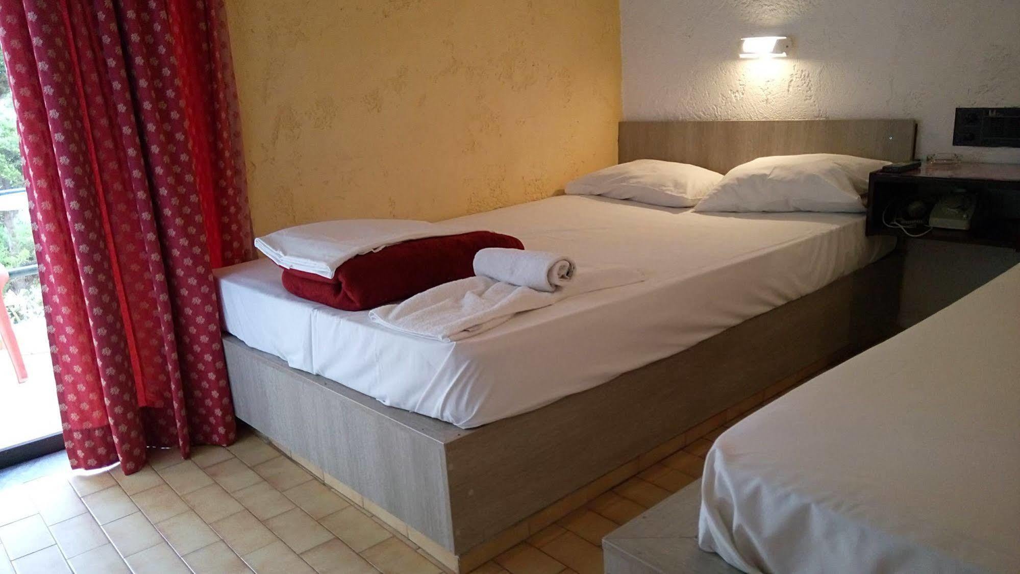 Minoas Hotel Amoudara  Ngoại thất bức ảnh